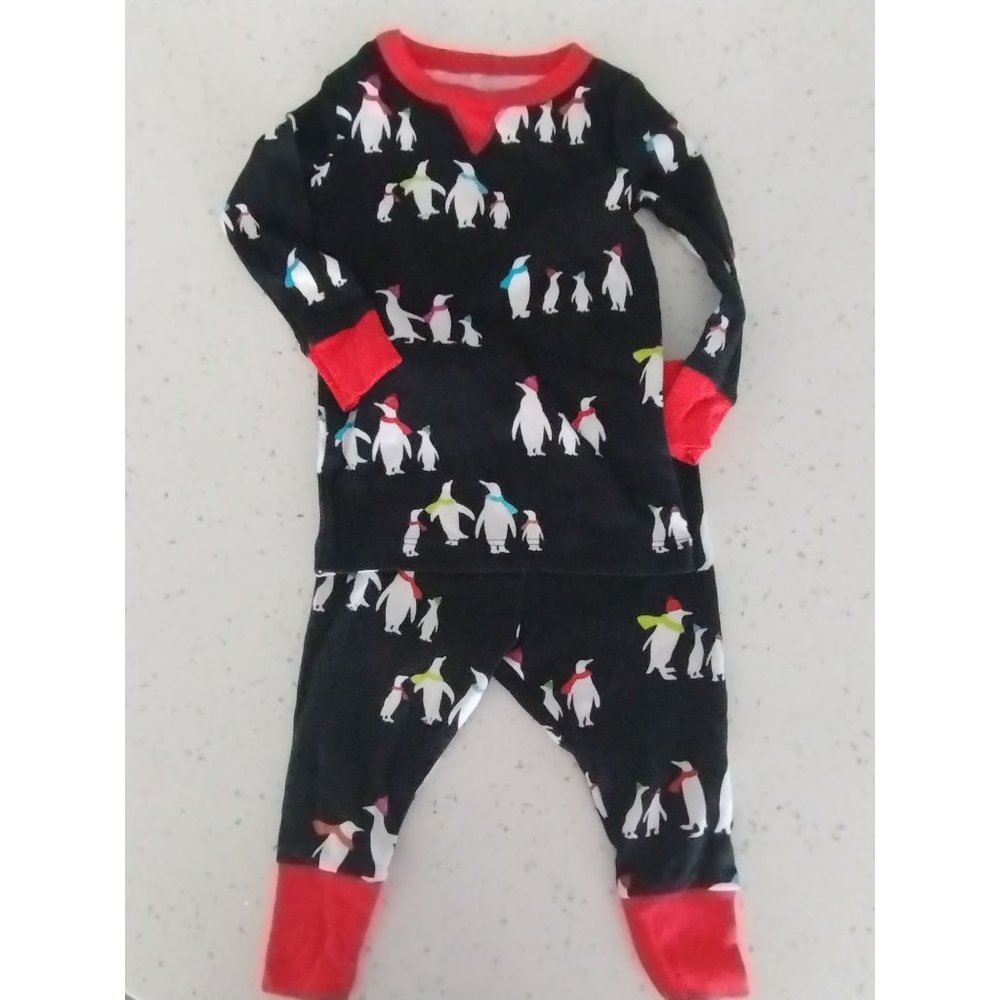 Wondershop Penguin Pajamas Set Size 12M